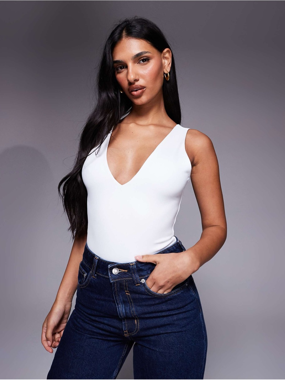 NWT Good American sculpting v-neck bodysuit white XL
